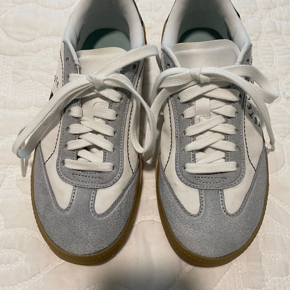 Stella McCartney X Adiddas Sneakers - Picture 1 of 7